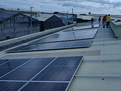 Alimentare il futuro: installazione riuscita di un sistema di generazione di energia solare da 200 kW nelle Filippine