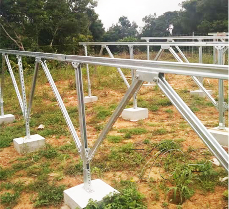 Sistema di montaggio a terra solare in materiale d'acciaio da 50 kW